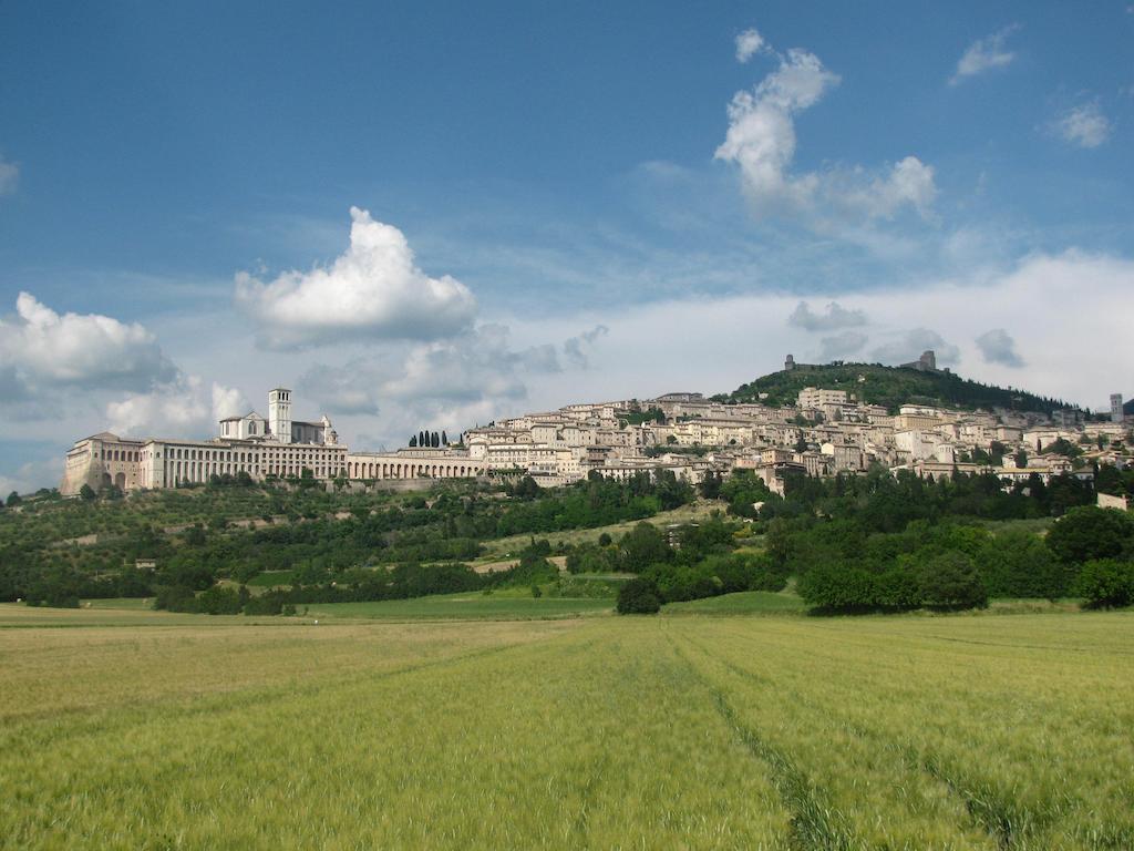 La Sorgente Del Subasio Assisi Apartment Екстериор снимка